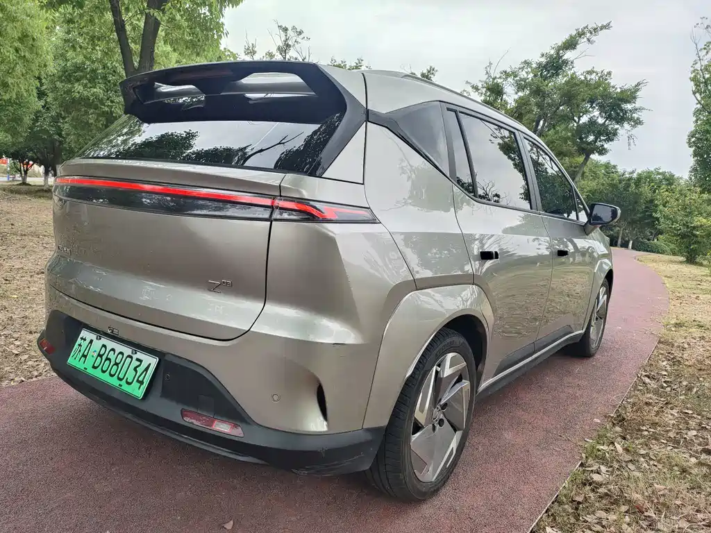 Hycan Z03 2022 620km 160kW 76.8kWh