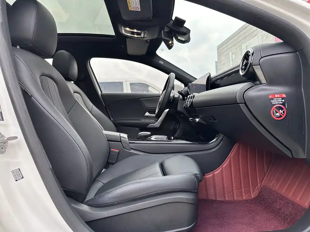 Mercedes-Benz A-Class — миниатюра 15