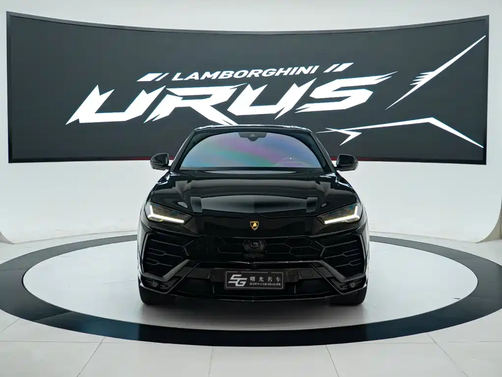 Lamborghini Urus — миниатюра 2