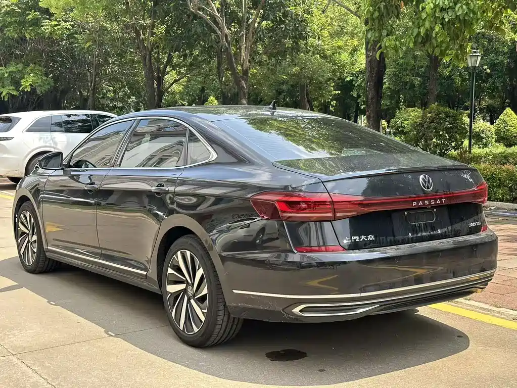 Volkswagen Passat — миниатюра 6