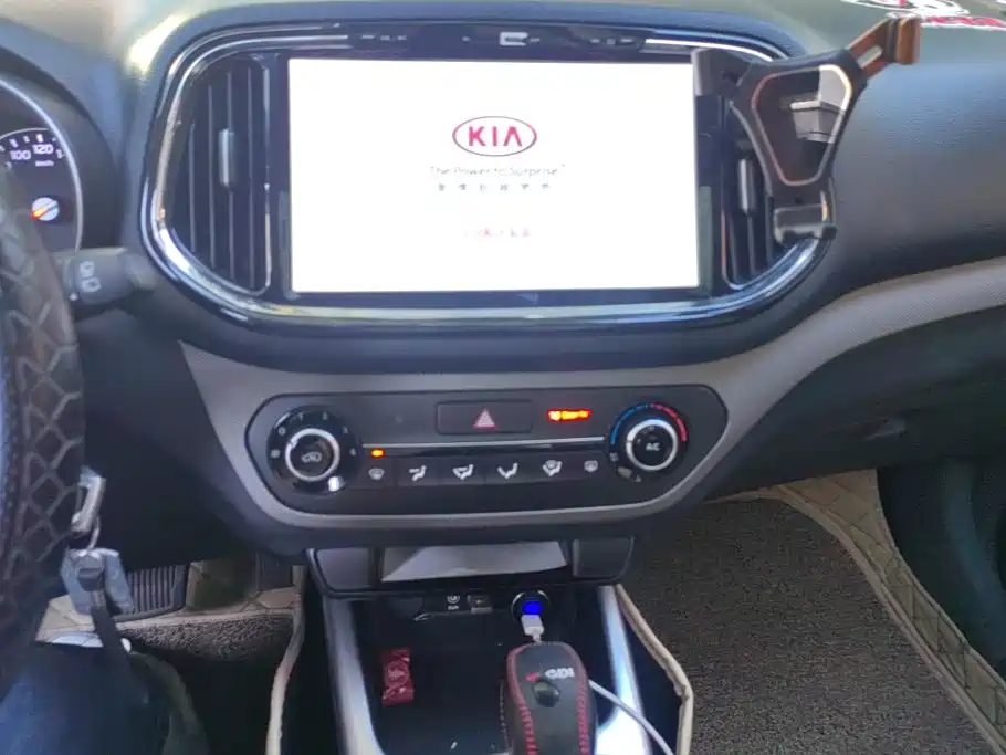 Kia KX3 — миниатюра 13