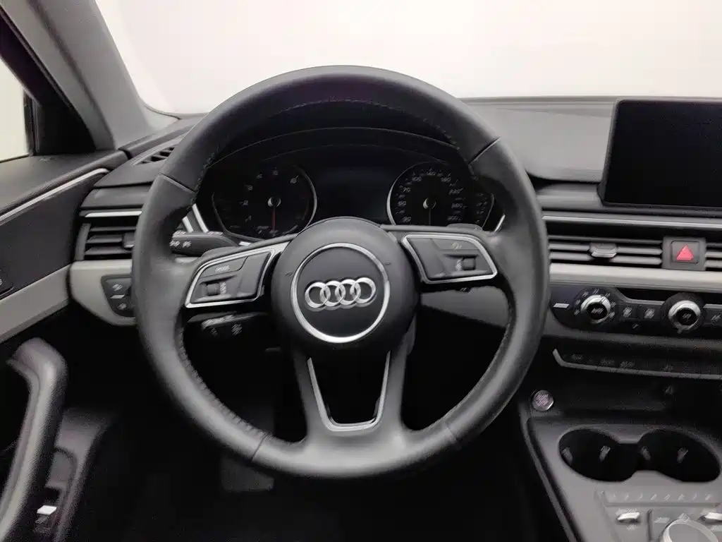 Audi A4L — миниатюра 11