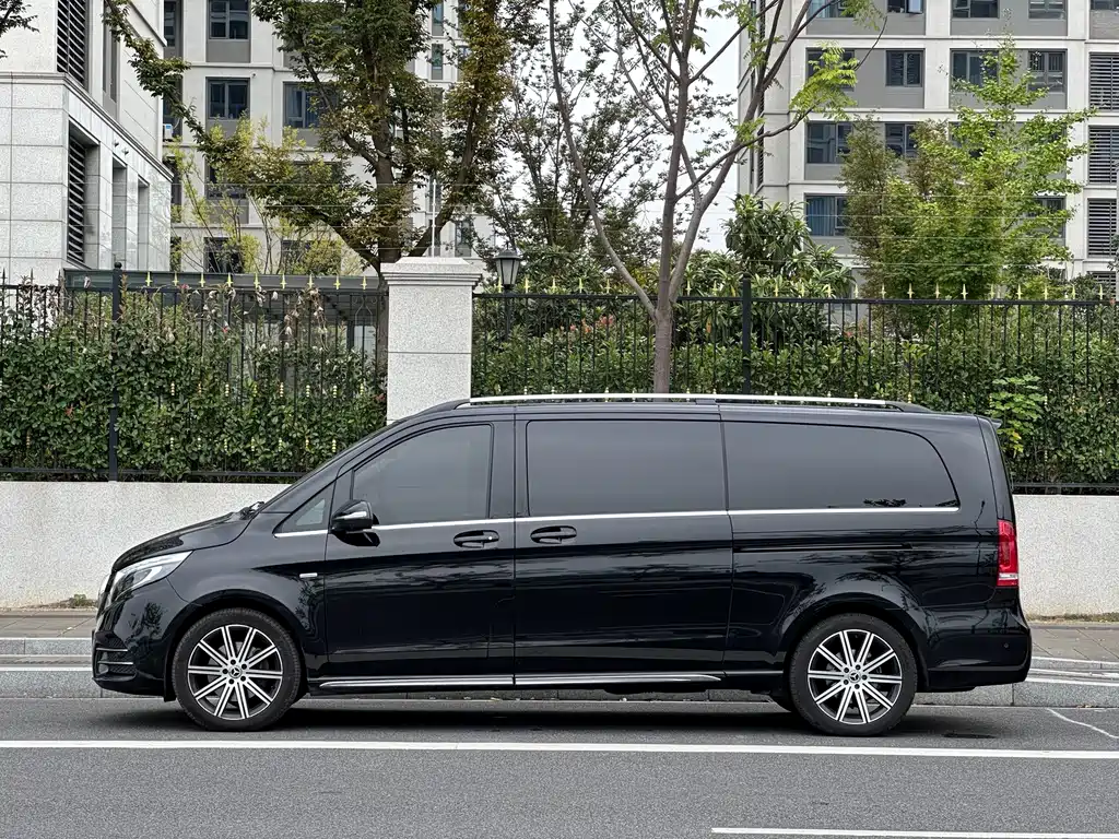 Mercedes-Benz V-Class — миниатюра 3