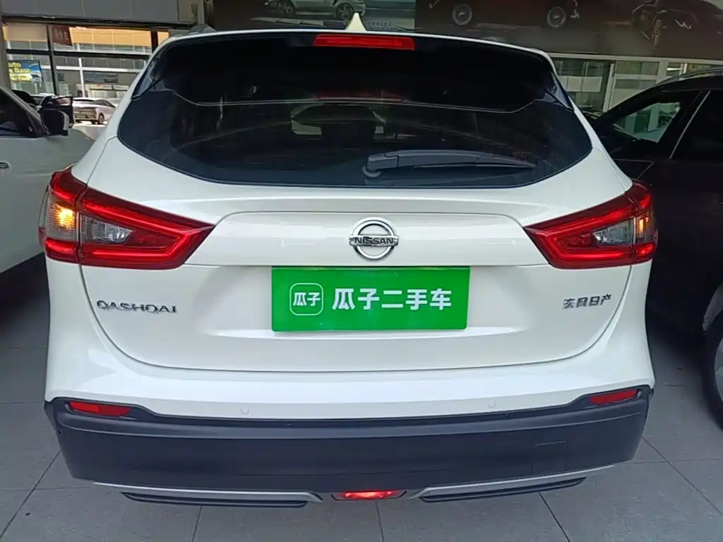 Nissan Qashqai — миниатюра 6