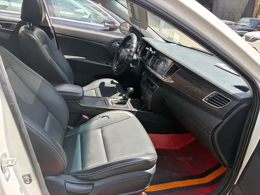 Hyundai Mistra — миниатюра 7
