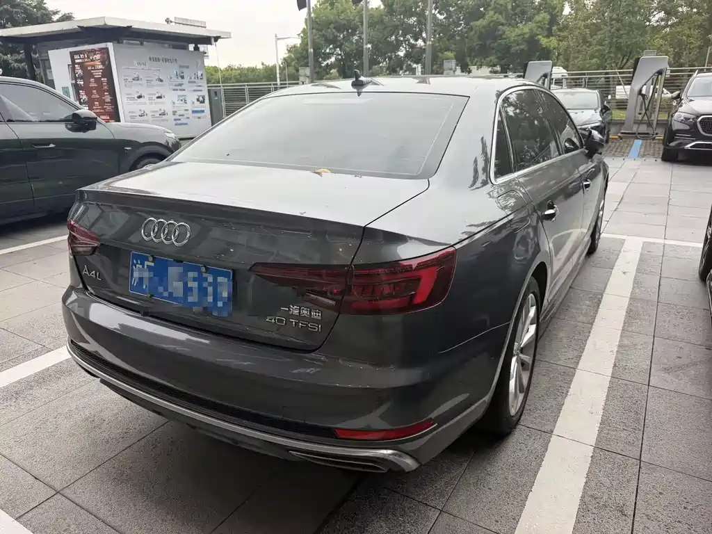 Audi A4L — миниатюра 5