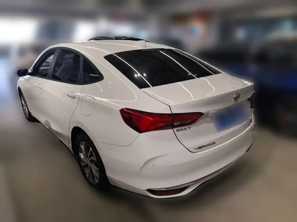 Buick Verano — миниатюра 7
