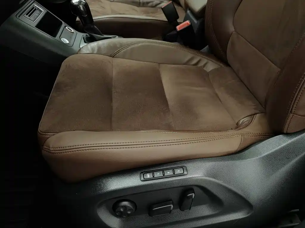 Volkswagen Tiguan — миниатюра 20