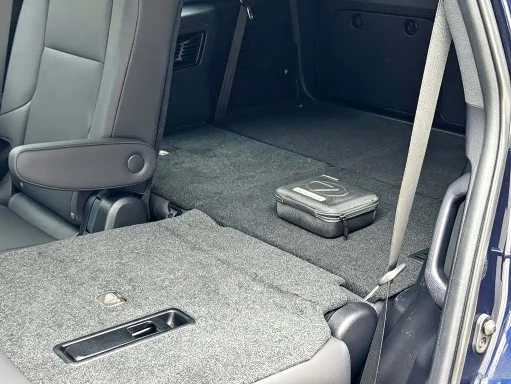 Lexus GX — миниатюра 15