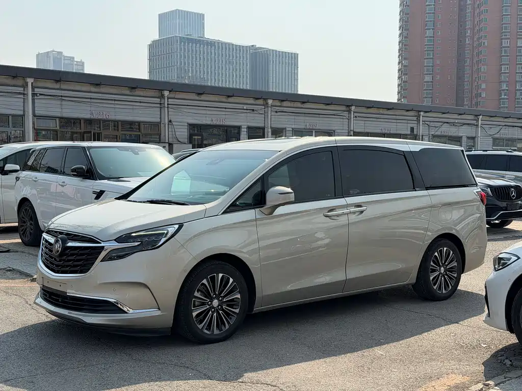 Buick GL8 2021