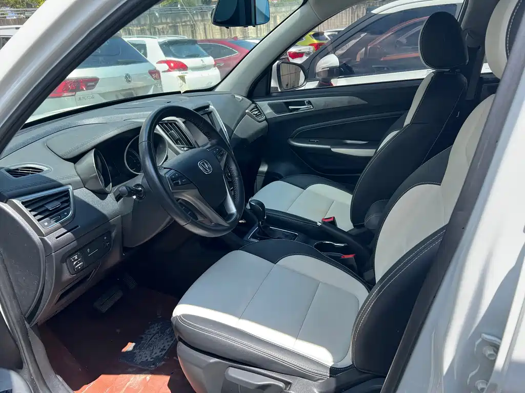 Changan CS35 — миниатюра 4