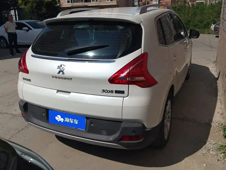 Peugeot 3008 — миниатюра 3