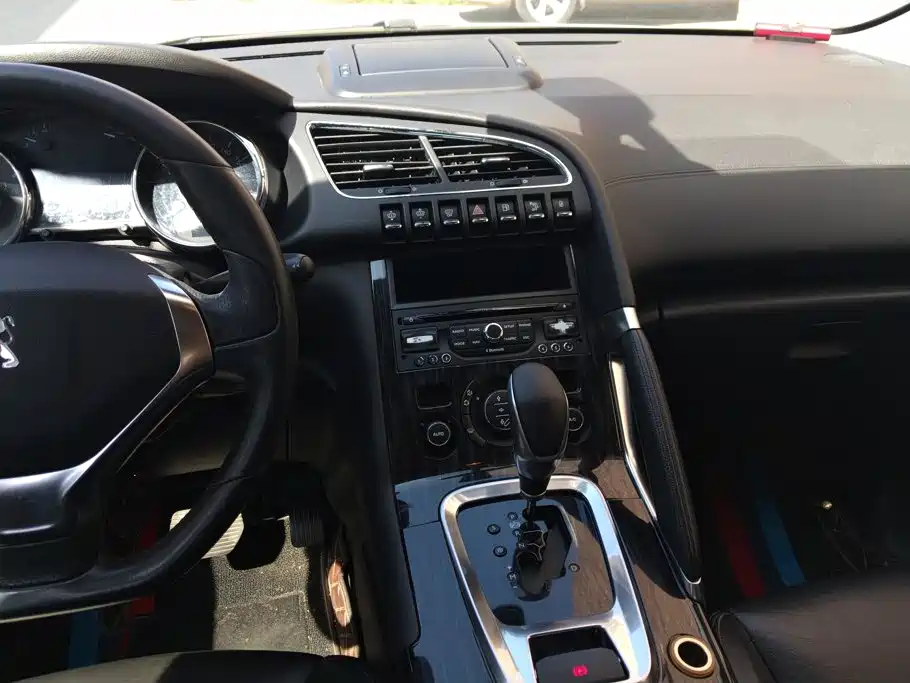 Peugeot 3008 — миниатюра 13
