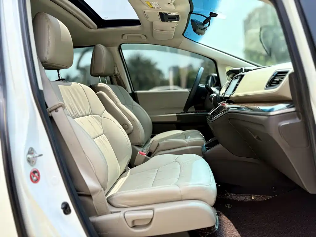 Honda Odyssey — миниатюра 10
