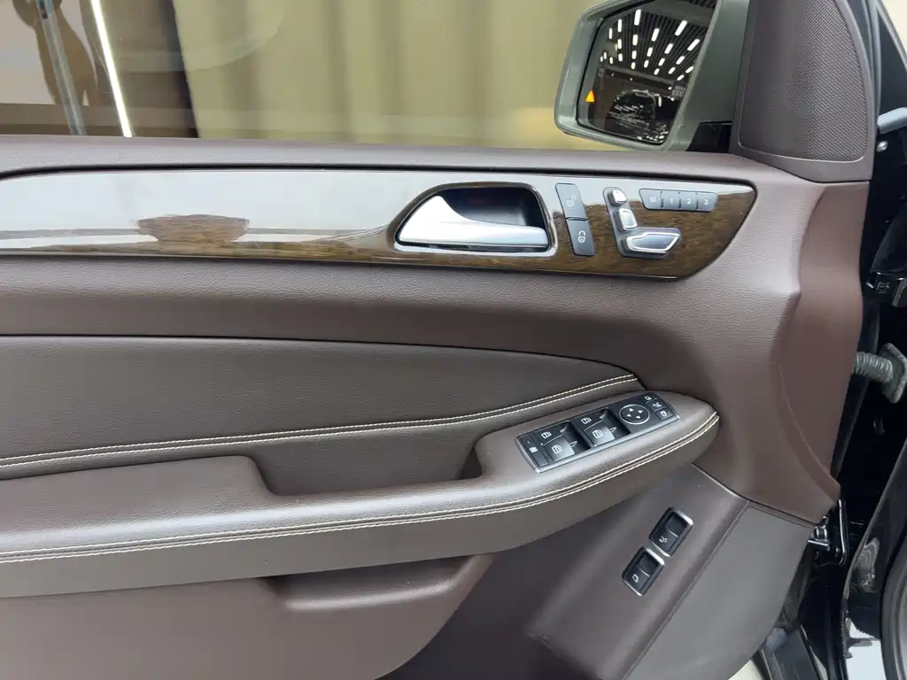 Mercedes-Benz GLS 2017 GLS 400 4MATIC