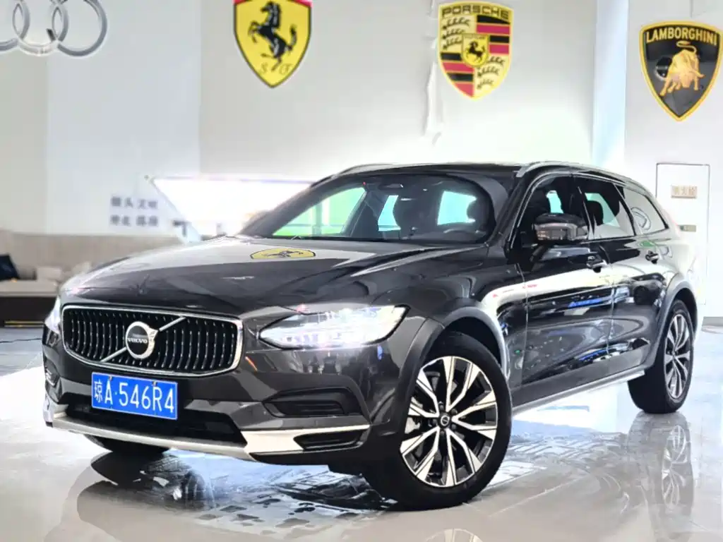 Volvo V90