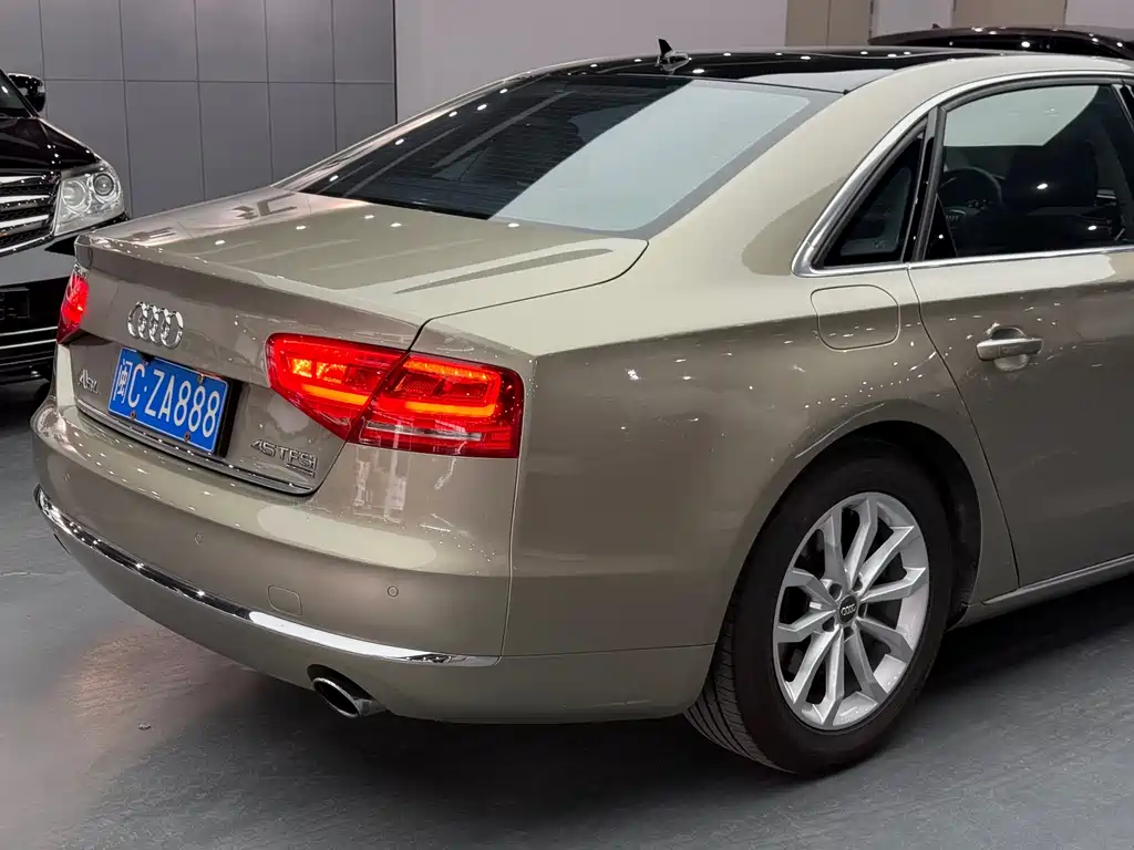 Audi A8 2013 A8L 30 FSI Comfort