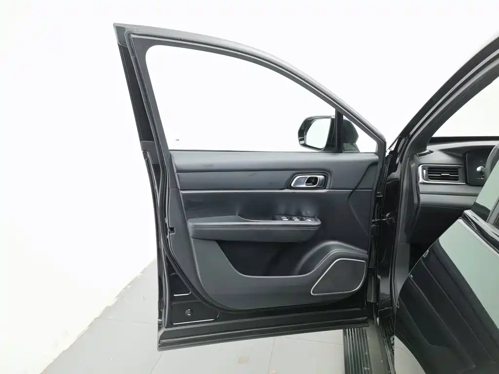 Li Auto Li ONE — миниатюра 8