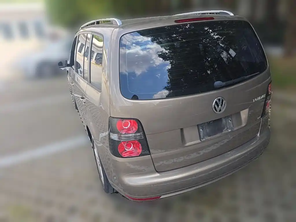 Volkswagen Touran — миниатюра 7