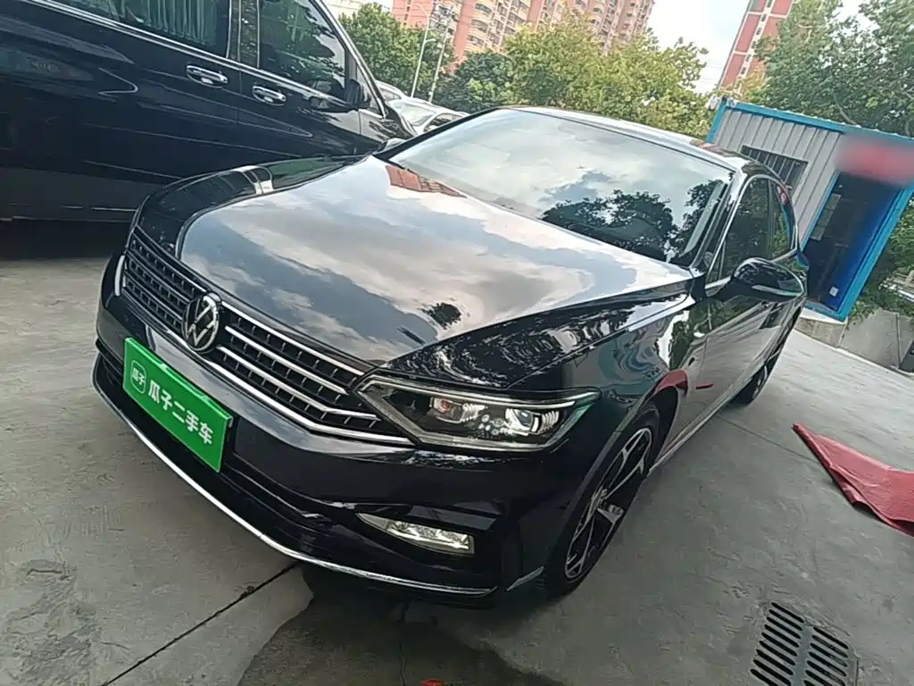 Volkswagen Magotan — миниатюра 2