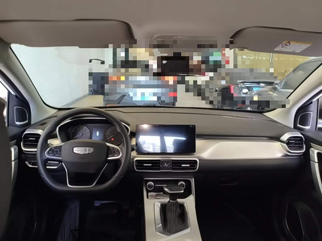 Geely Binyue 1.5 л 2024 г. Белый, пробег 11500 км