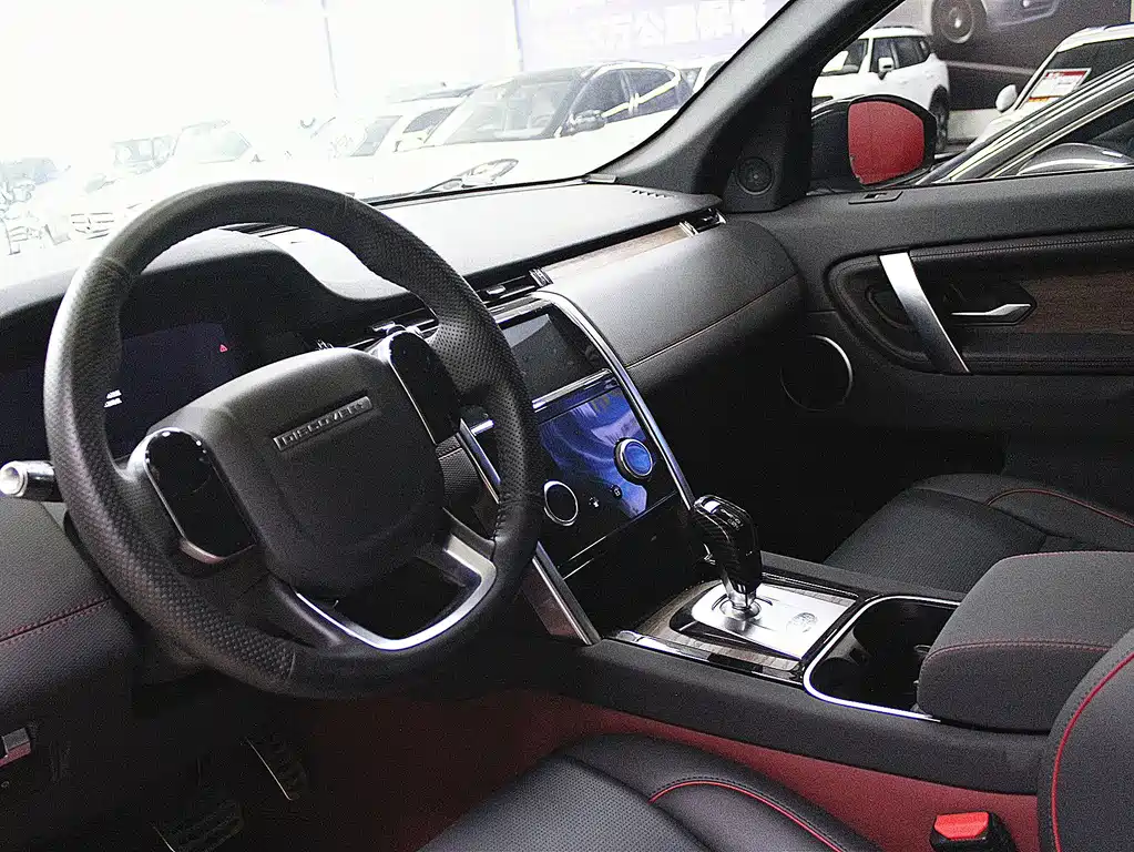 Land Rover Discovery Sport — миниатюра 5