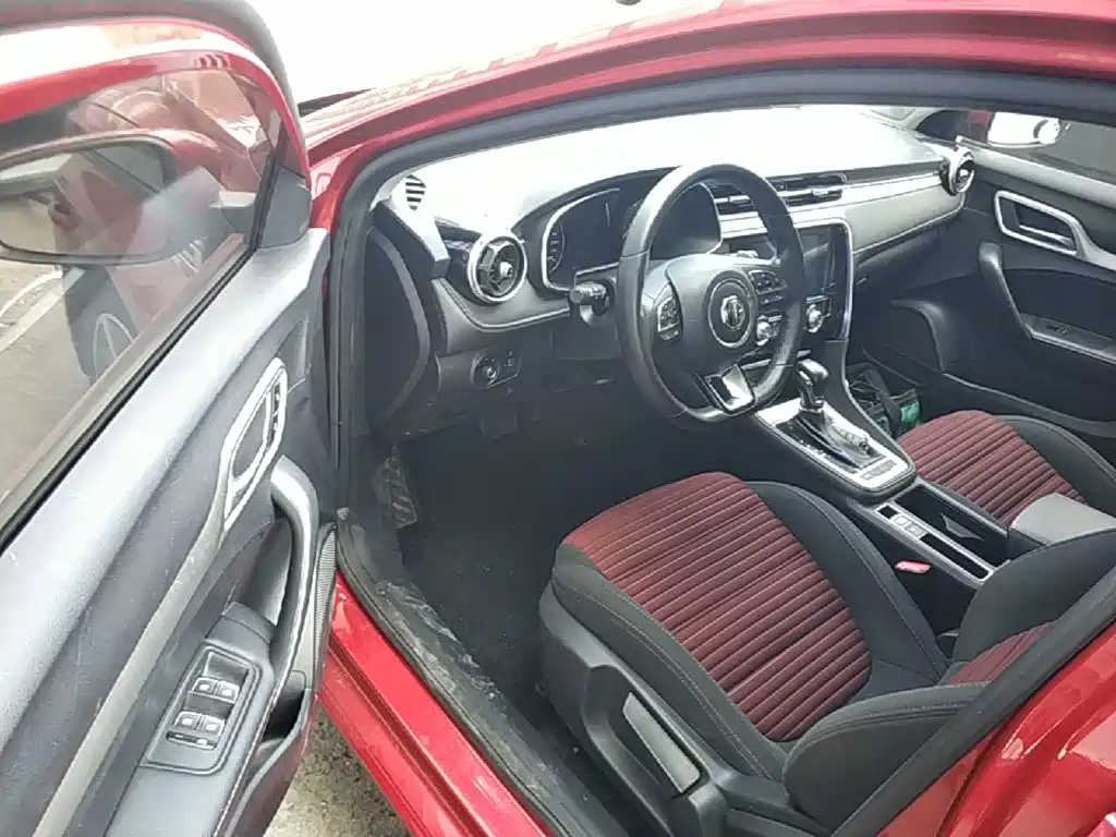 MG MG6 — миниатюра 16