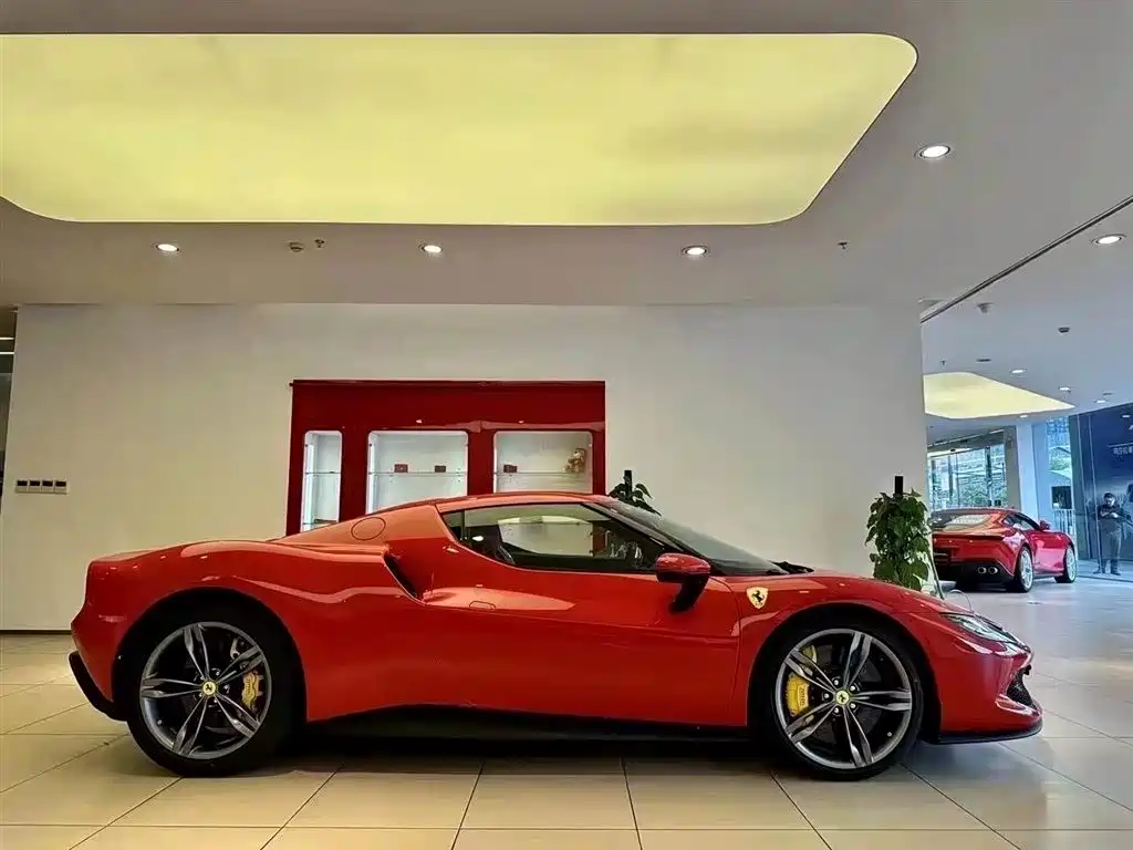 Ferrari 296 2021 3.0T V6 GTB