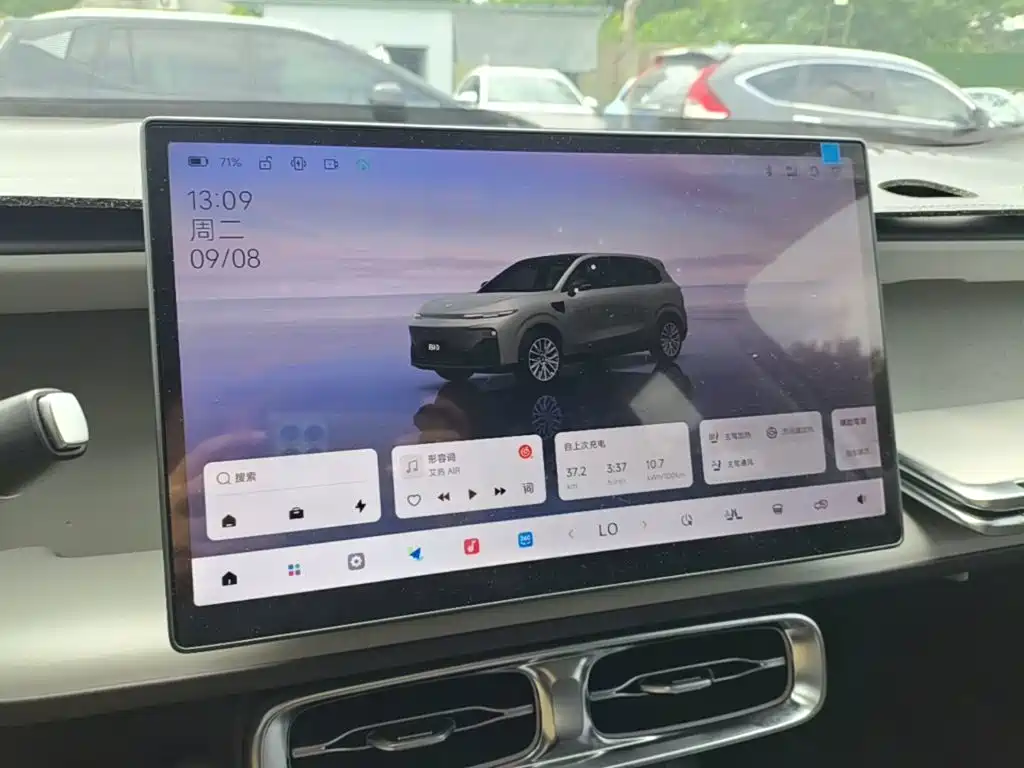Leapmotor Leapmotor B10 — миниатюра 13