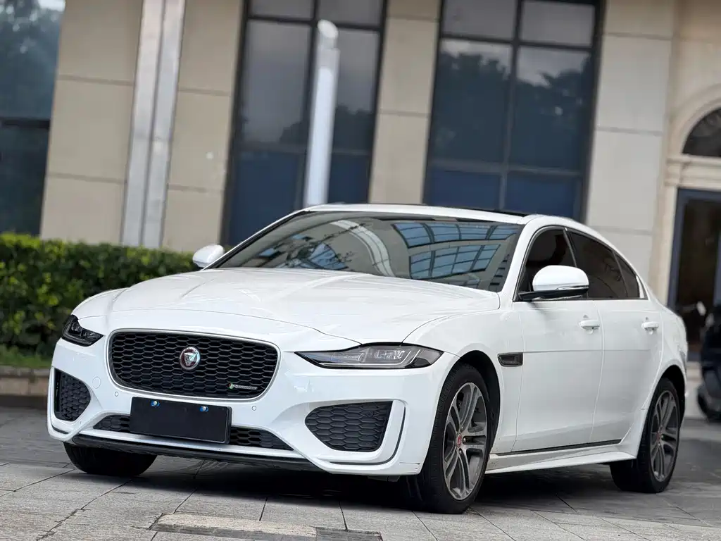 Jaguar XEL