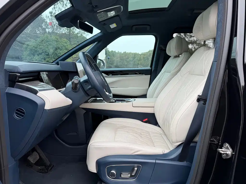 ZEEKR EXTREME KRYPTON 009