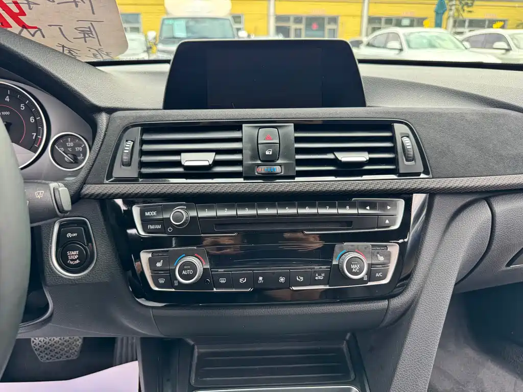 BMW 3 Series GT — миниатюра 7