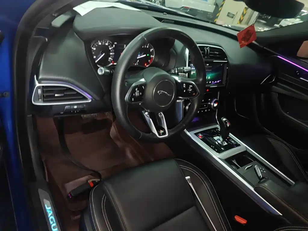 Jaguar XEL — миниатюра 10