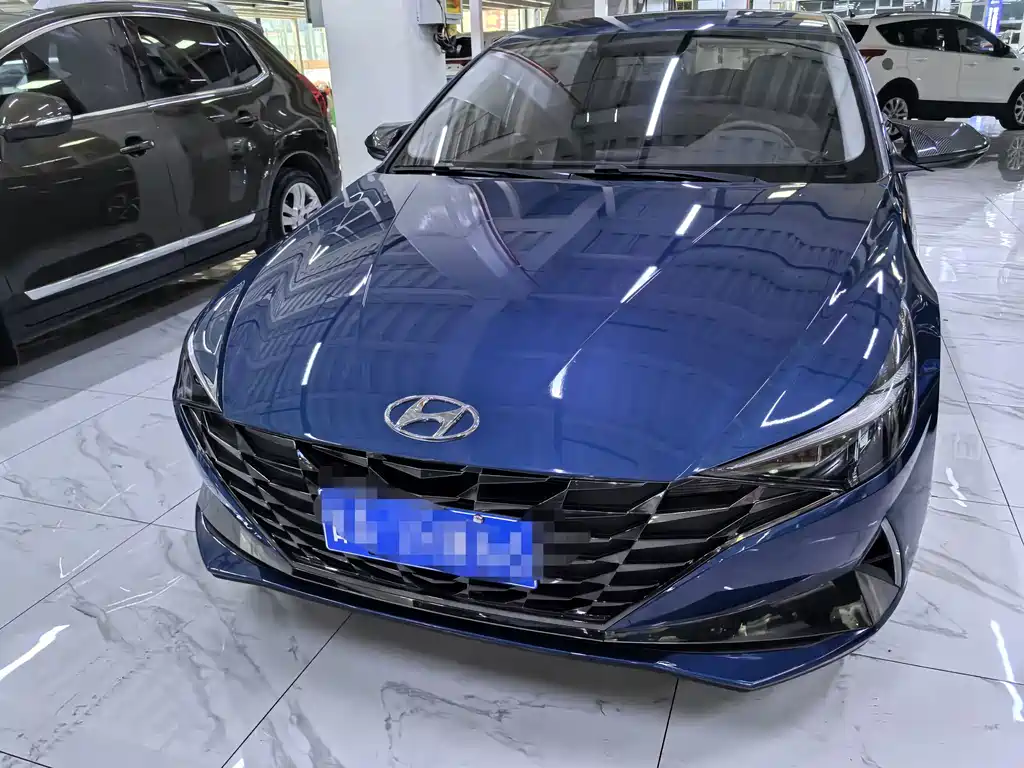 Hyundai Elantra — миниатюра 2