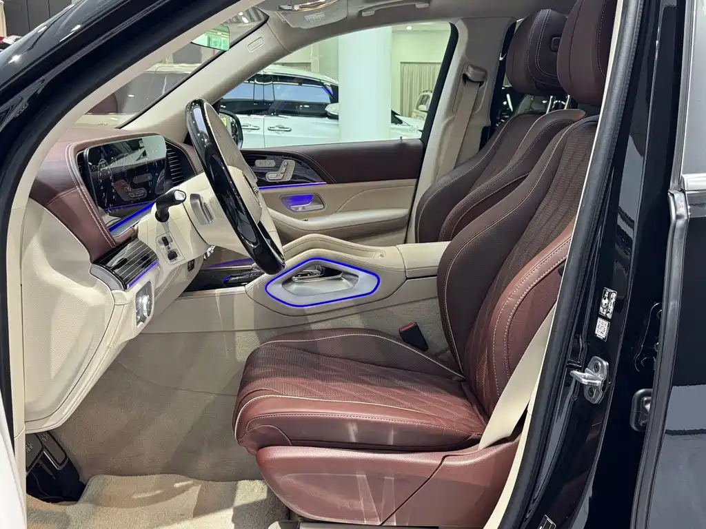 Mercedes-Benz GLS — миниатюра 14