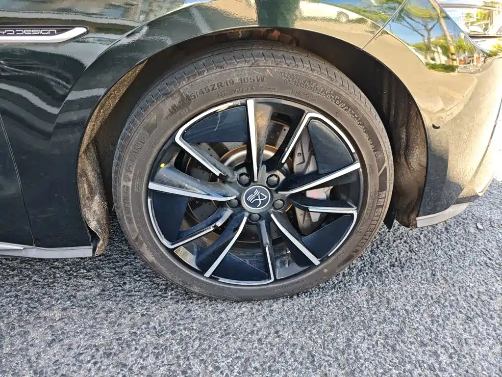 BYD Han — миниатюра 23
