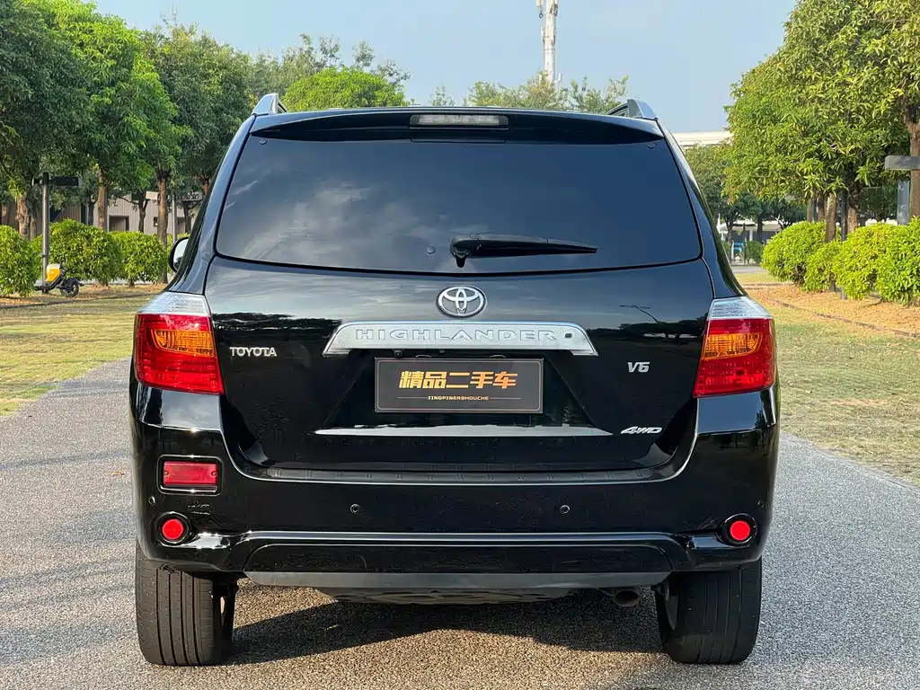 Toyota Highlander (Import) — миниатюра 6