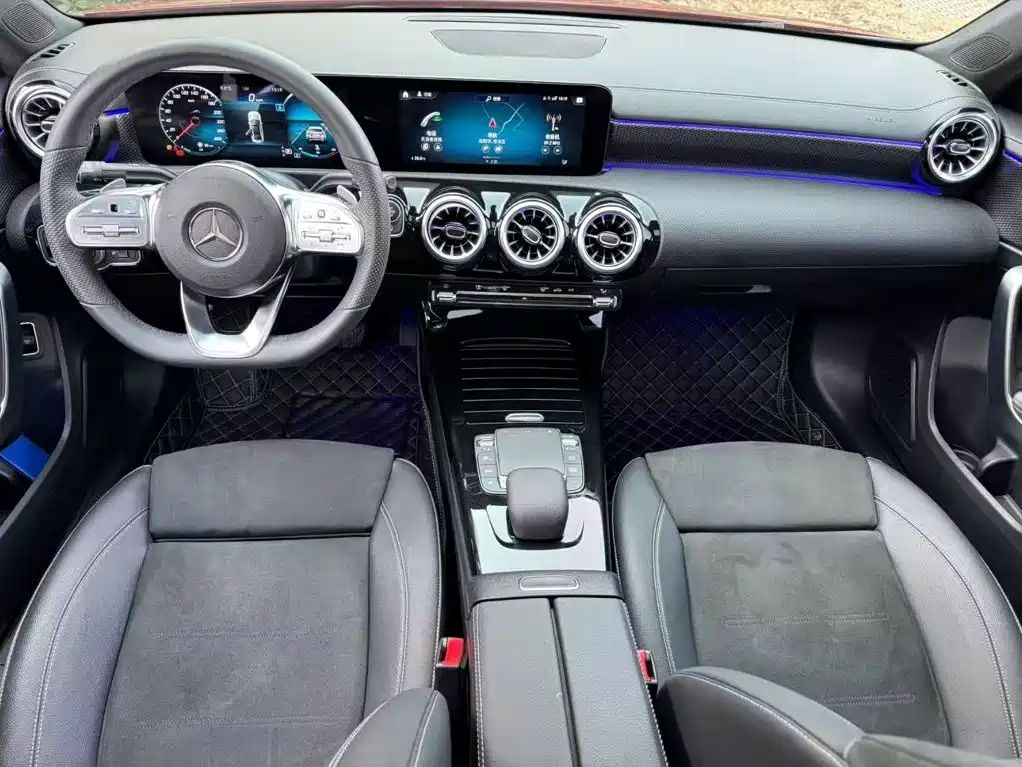 Mercedes-Benz A-Class — миниатюра 12