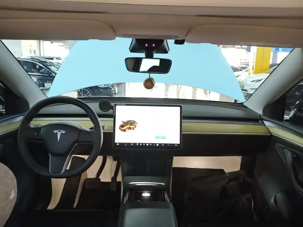 Tesla Model Y — фотографии объявления, Фото 10