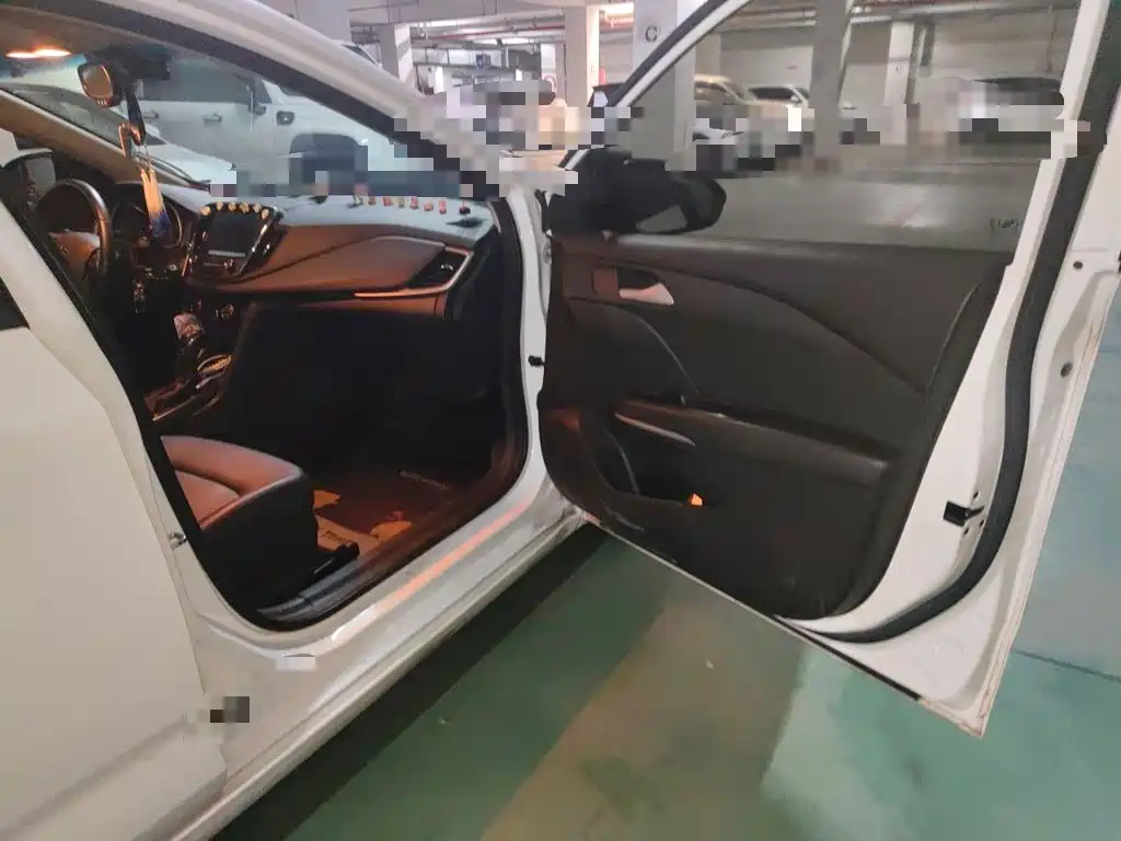 Chevrolet Monza — миниатюра 20