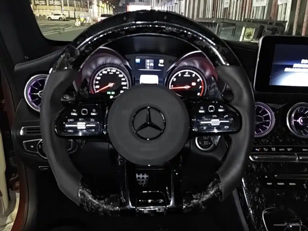 Mercedes-Benz C-Class (Import) — миниатюра 4