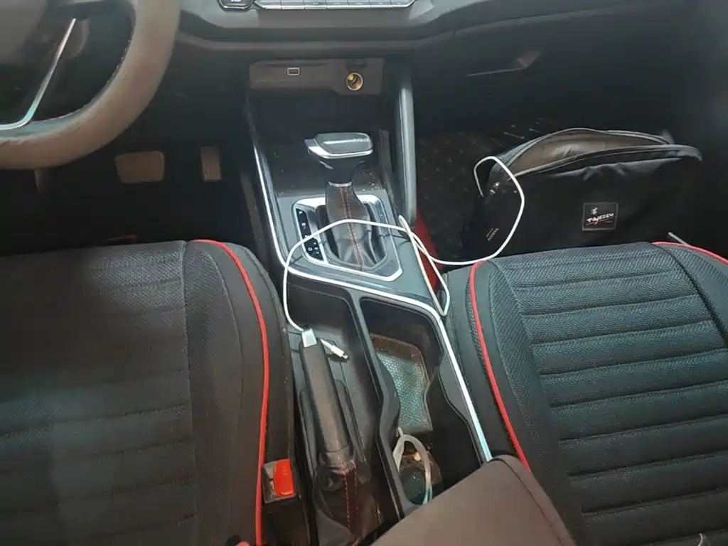 Geely Vision X3 — миниатюра 14