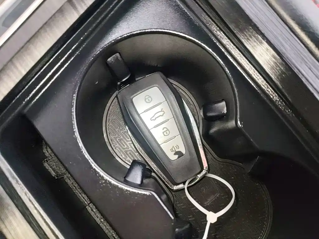 Geely Binrui — миниатюра 9