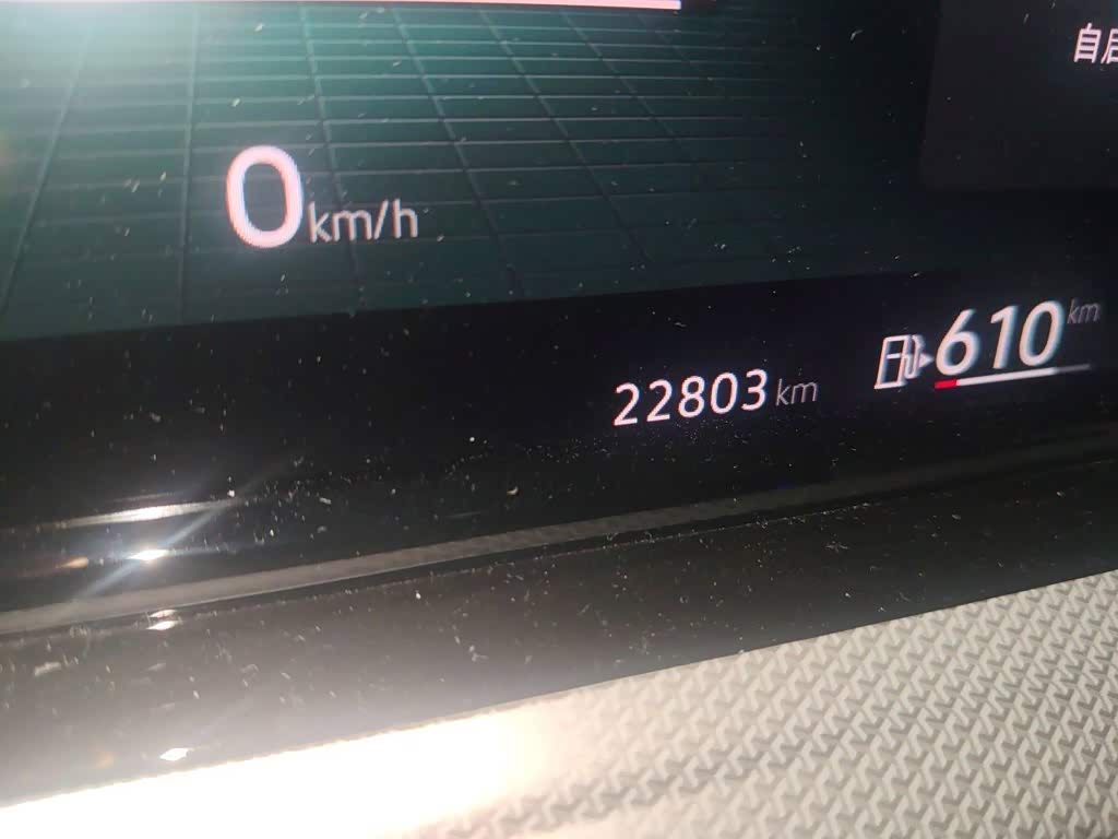 Volkswagen Golf 1.4 л 2022 г. Белый, пробег 22799 км