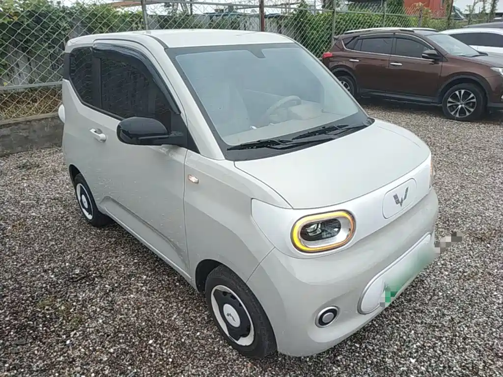 Wuling MINIEV — миниатюра 4