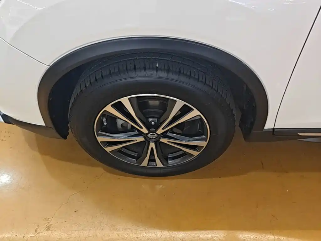 Nissan X-Trail — миниатюра 23