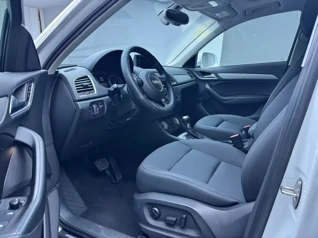 Audi Q3 — миниатюра 4
