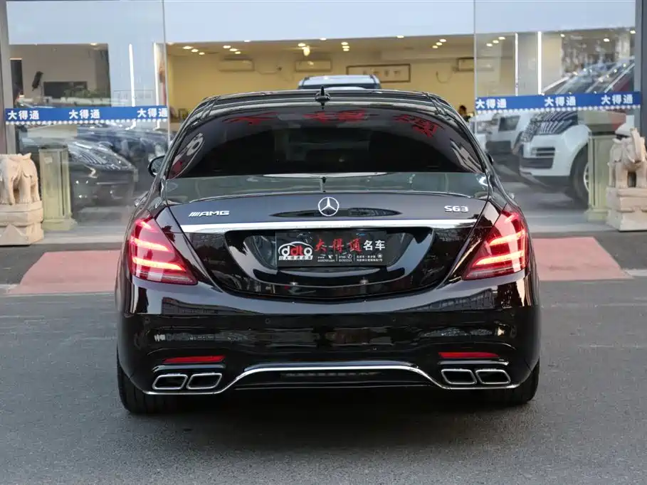 MERCEDES-BENZ S CLASS AMG