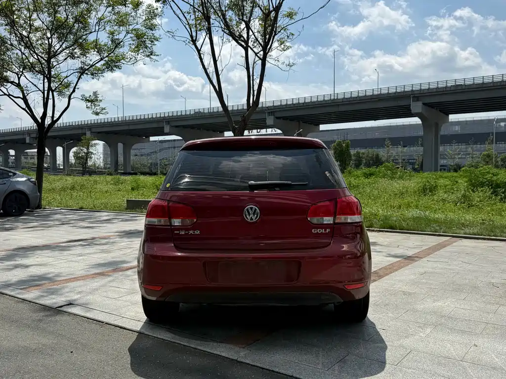 Volkswagen Golf — миниатюра 7