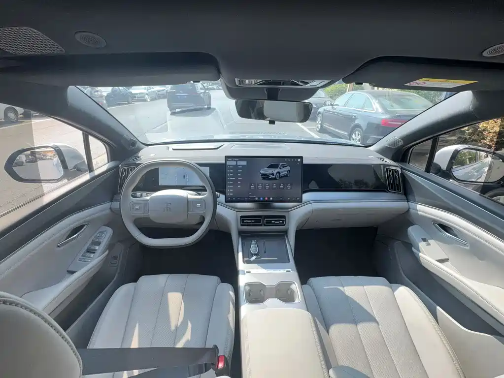 BYD Song Ultra — миниатюра 8